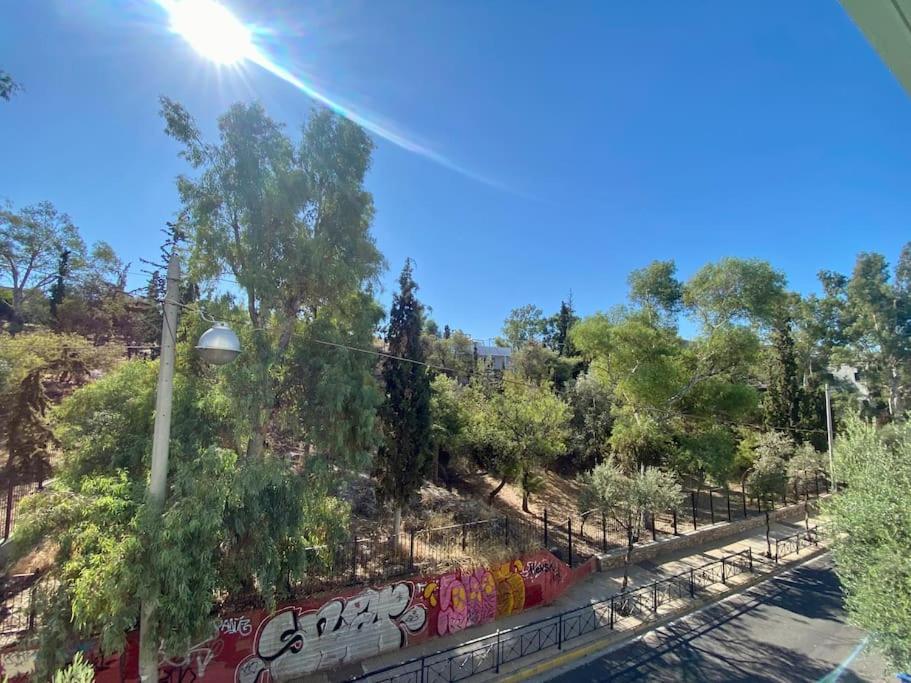 Dimofontas - Hub Thiseio & Gkazi Athens Luaran gambar